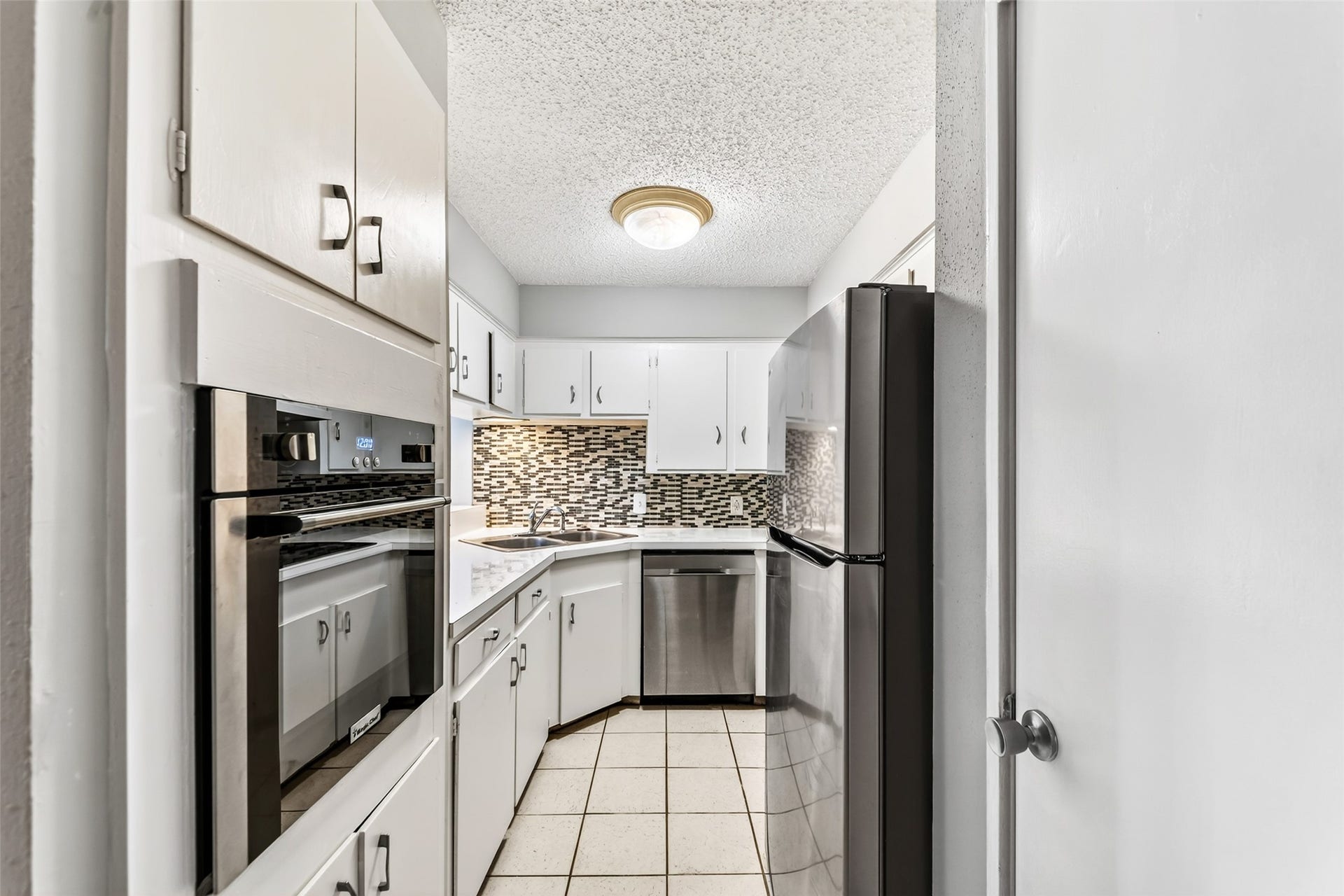 new oven and updated appliances