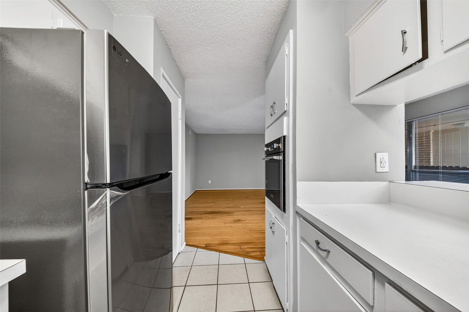 7714 Renwick Drive, #23, Houston, TX 77081