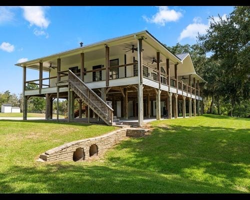 5823 County Road 961, Brazoria, TX 77422 5823 County Road 961, Brazoria, TX 77422