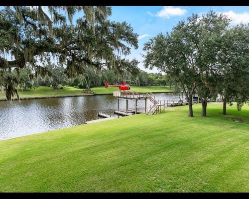 5823 County Road 961, Brazoria, TX 77422 5823 County Road 961, Brazoria, TX 77422