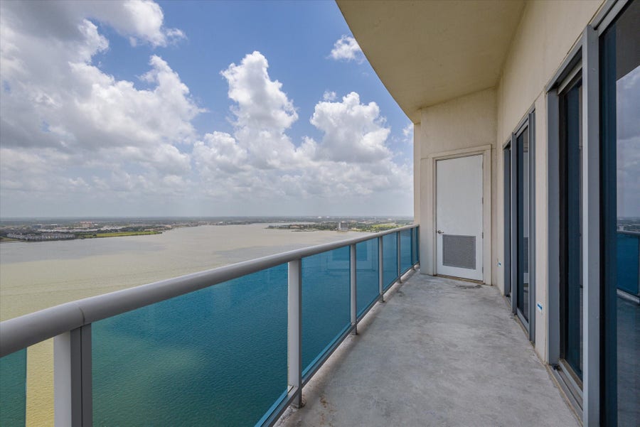 Property photo for 4821 E Nasa Parkway, #23E, Pasadena, TX