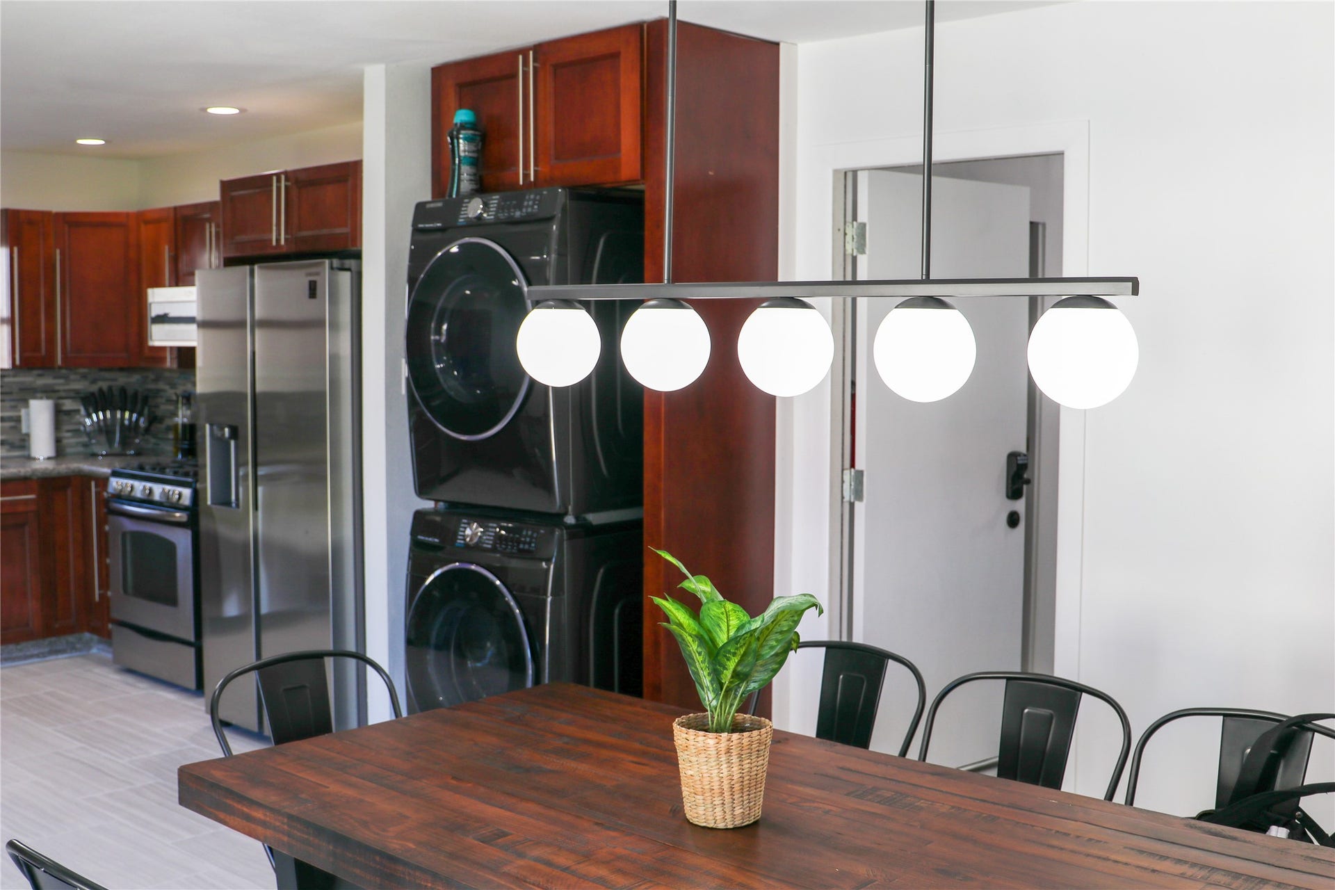 3007 Larknolls Ln, Houston, TX 77092 3007 Larknolls Ln, Houston, TX 77092