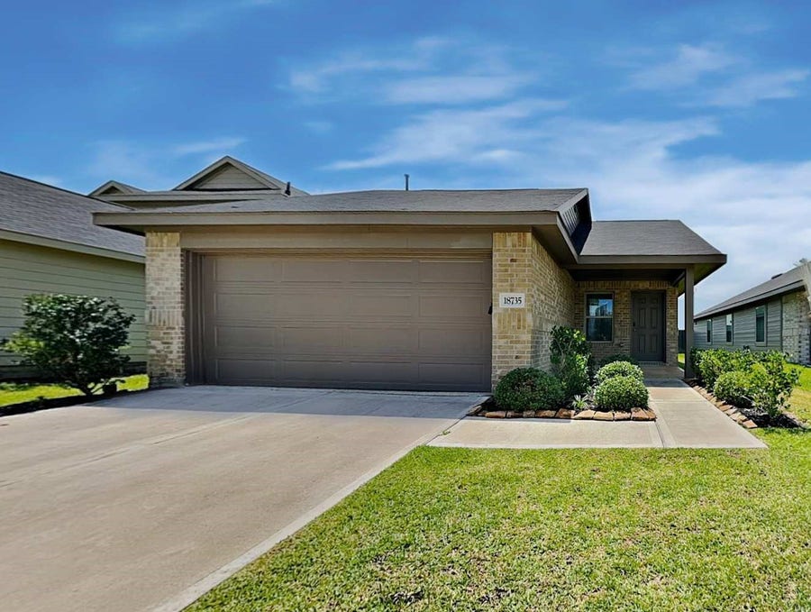 Property photo for 18735 Mercer Falls Drive, Hockley, TX
