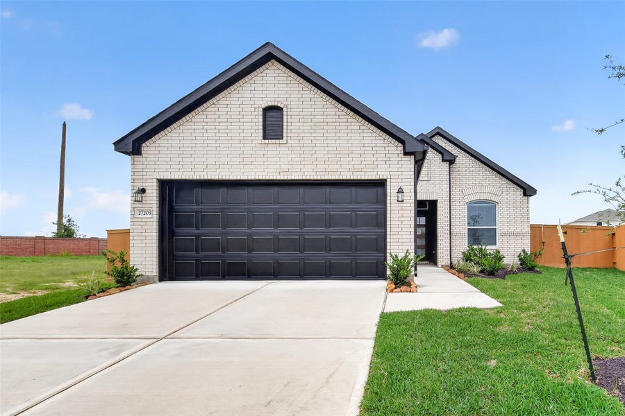Property photo for 27203 Leeward Jetty Drive, Katy, TX