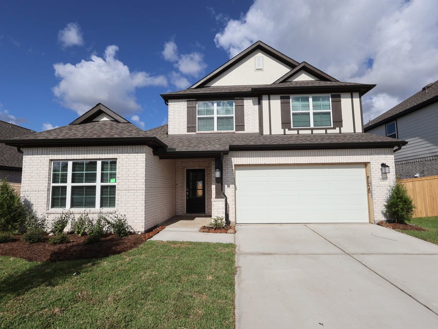 Property photo for 1903 Sleeping Hills Drive, Rosenberg, TX