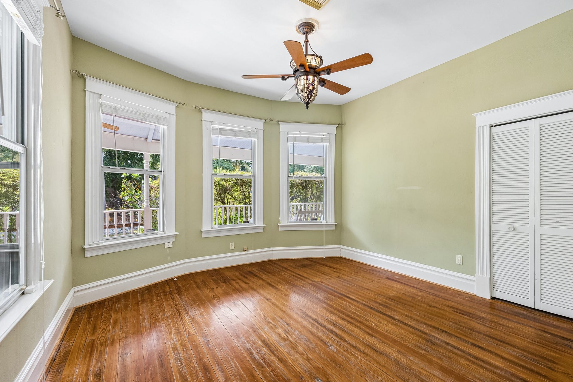 1301 Rutland Street, Houston, TX 77008 1301 Rutland Street, Houston, TX 77008