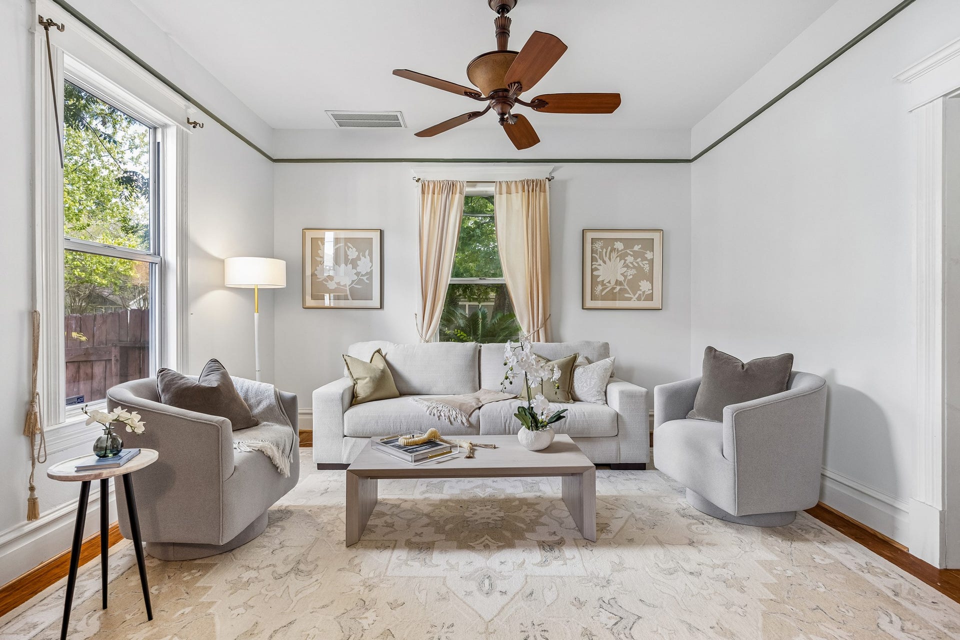 1301 Rutland Street, Houston, TX 77008 1301 Rutland Street, Houston, TX 77008
