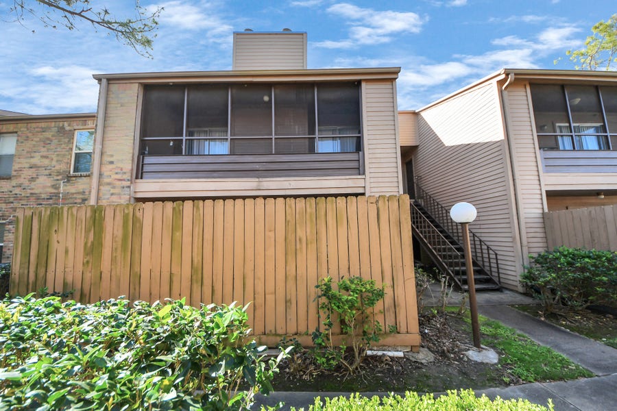 Property photo for 10555 Turtlewood Court, #1510, Houston, TX