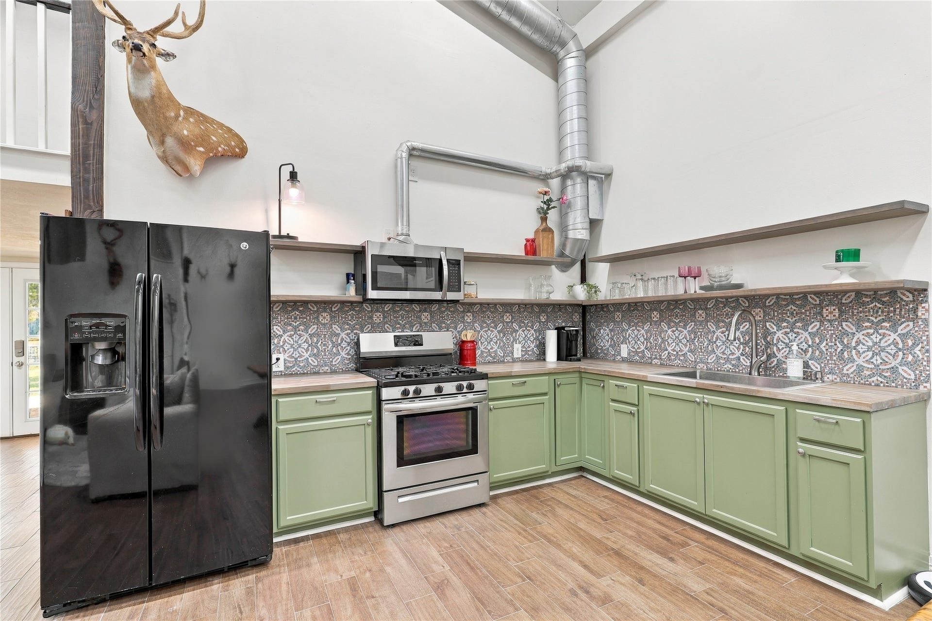 9879 Stone Ranch Boulevard, Montgomery, TX 77316 Kitchen Guest House