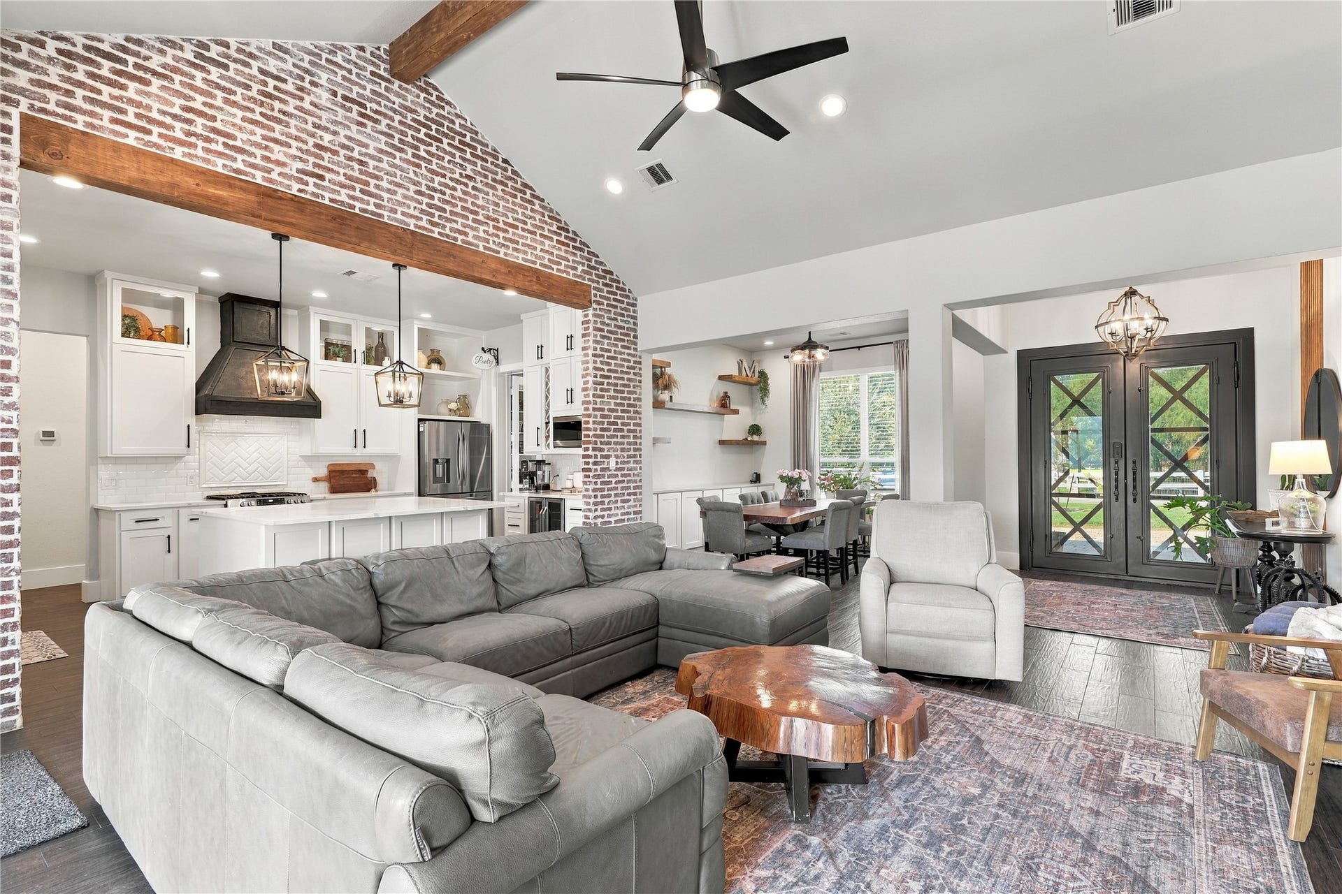 9879 Stone Ranch Boulevard, Montgomery, TX 77316 9879 Stone Ranch Boulevard, Montgomery, TX 77316