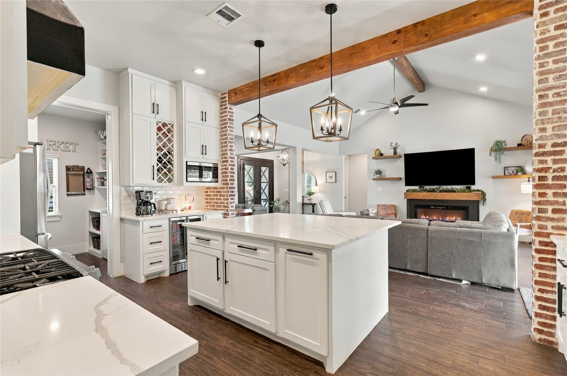 9879 Stone Ranch Boulevard, Montgomery, TX 77316 9879 Stone Ranch Boulevard, Montgomery, TX 77316