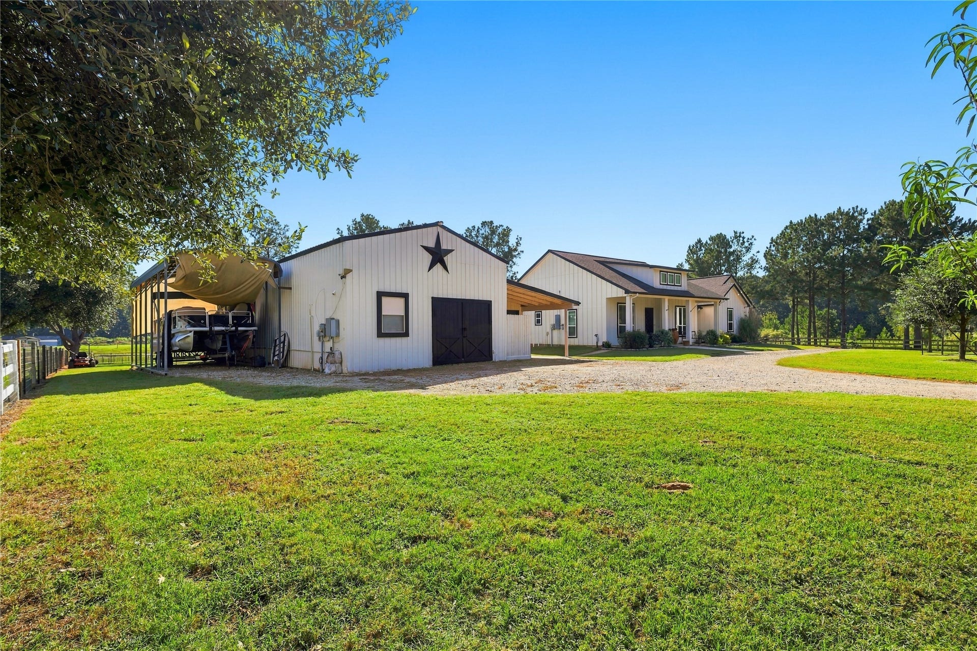 9879 Stone Ranch Boulevard, Montgomery, TX 77316 Guest House