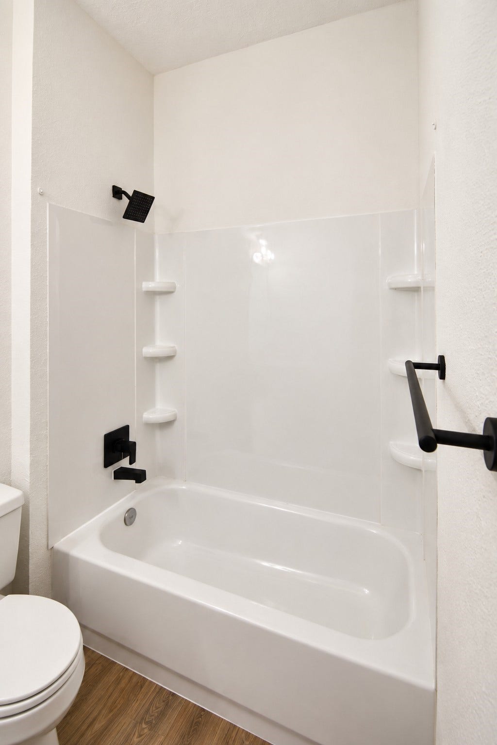 2922 Veva Drive, Pearland, TX 77584
