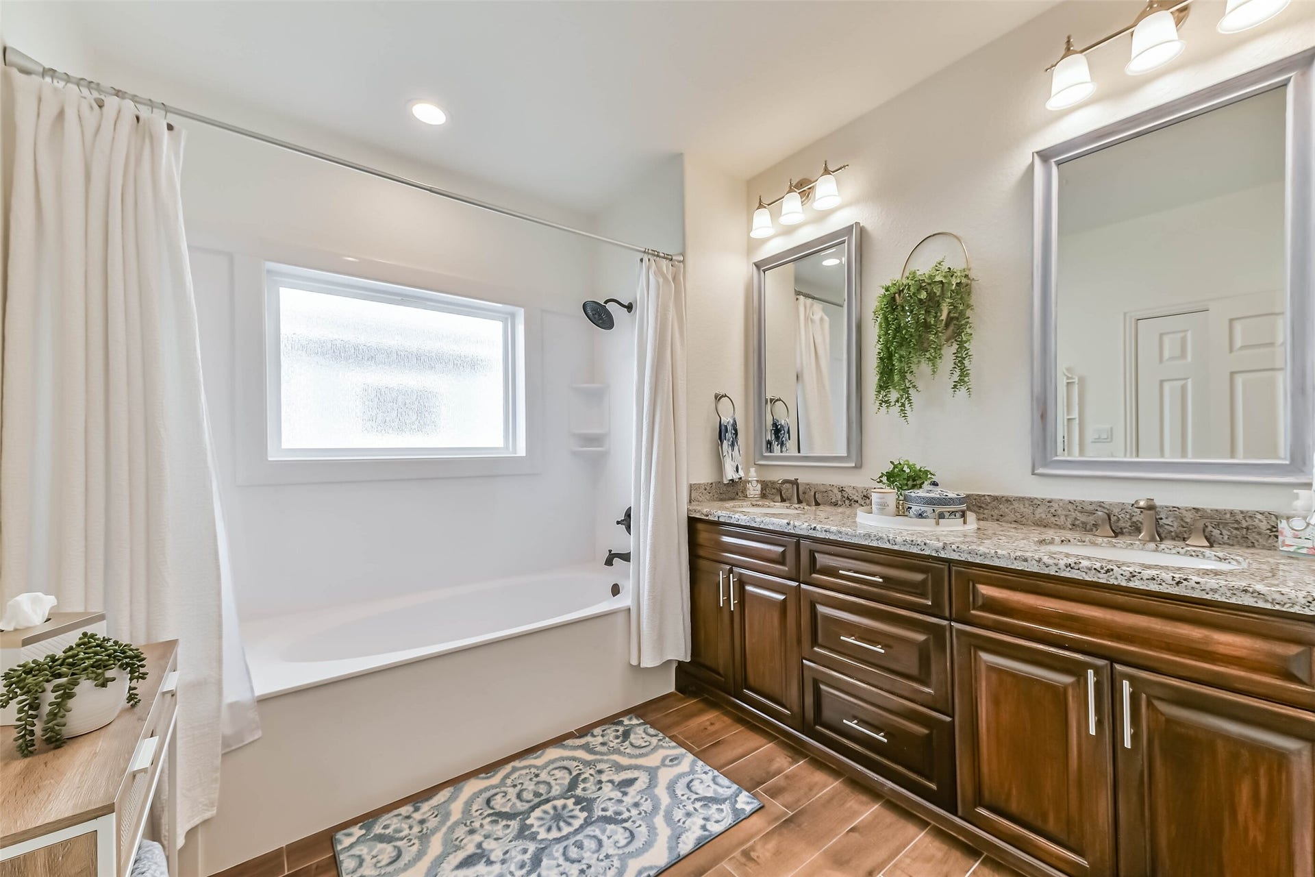 429 Jeanie Lynne Circle, Tiki Island, TX 77554 Stylish bathroom with quality finishes and thoughtful design.