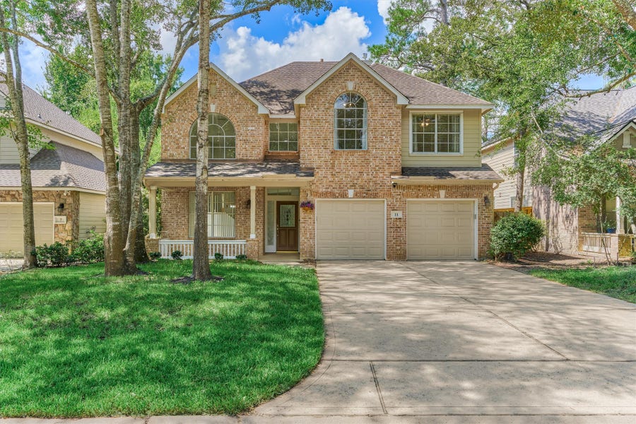 Property photo for 11 Vinca Trail, The Woodlands, TX