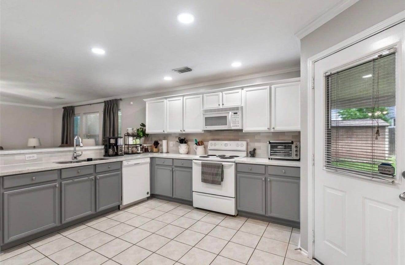 8038 Echinacea Drive, Baytown, TX 77521