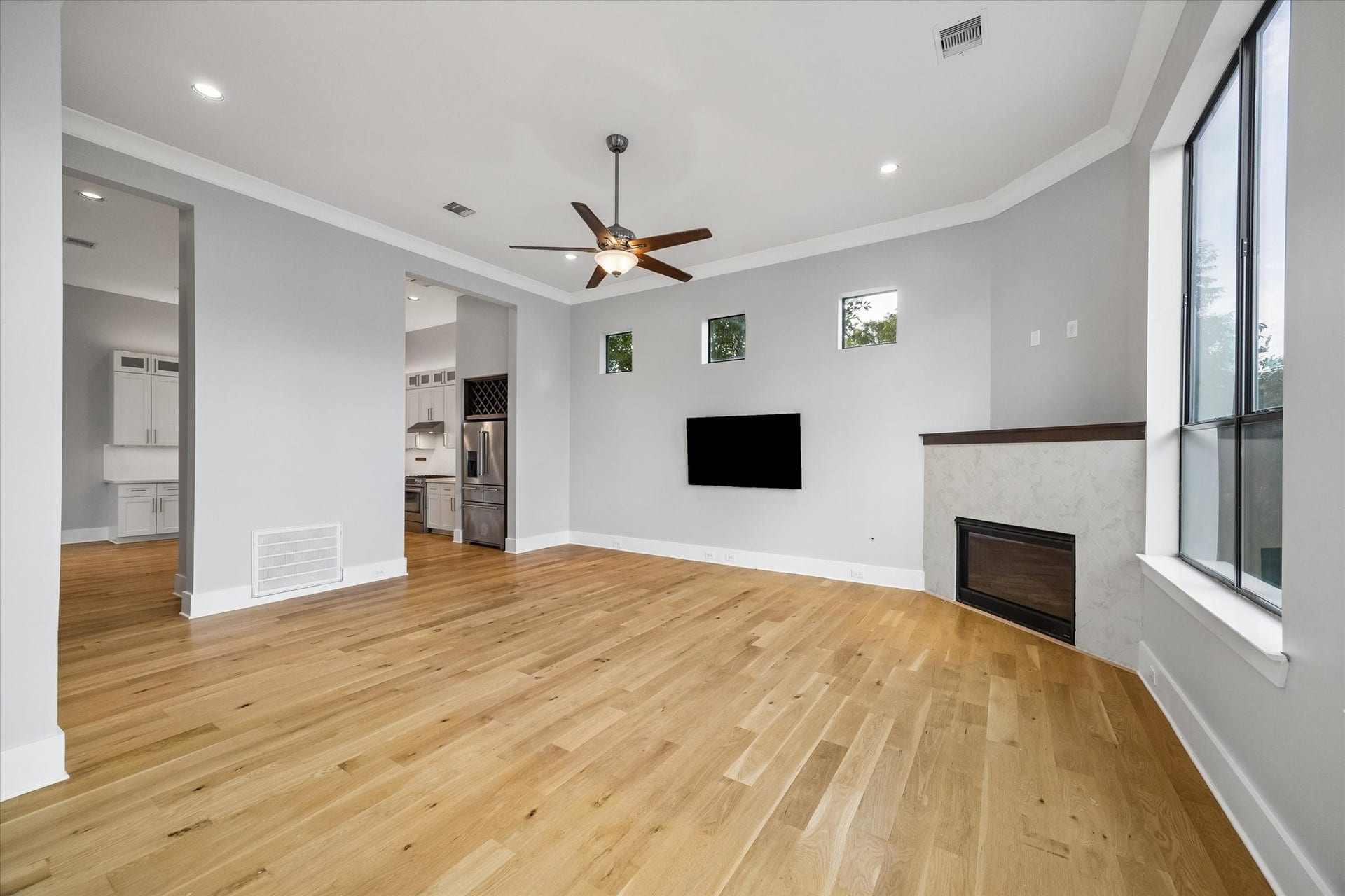 839 W 19th Street, Houston, TX 77008 839 W 19th Street, Houston, TX 77008