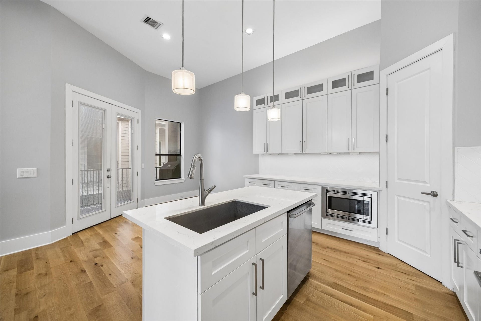 839 W 19th Street, Houston, TX 77008 839 W 19th Street, Houston, TX 77008