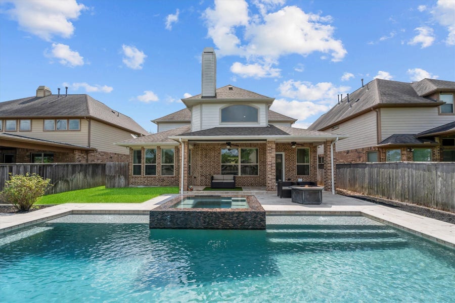Property photo for 74 Wyatt Oaks Drive, Tomball, TX