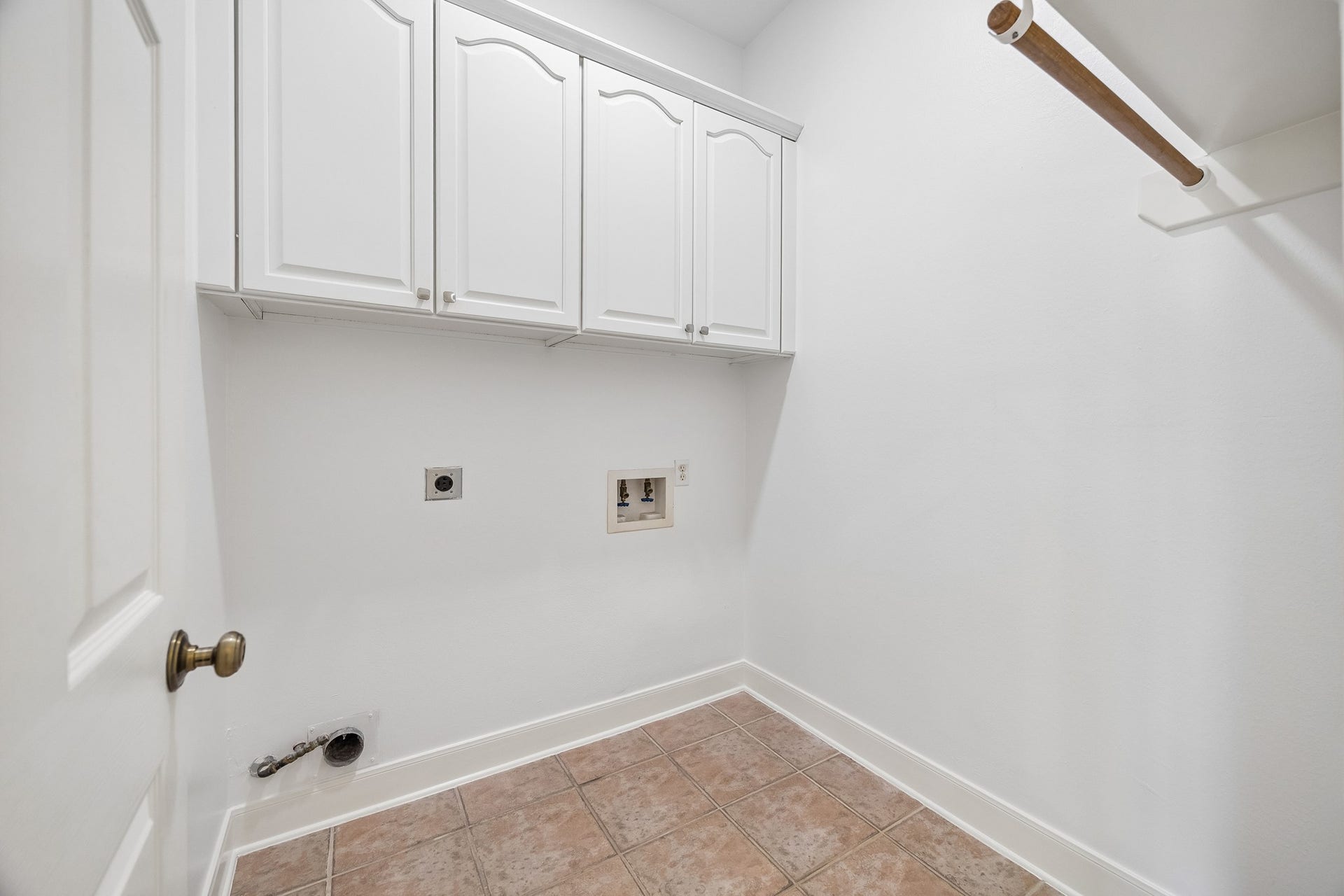 725 E 13th 1/2 Street, Houston, TX 77008