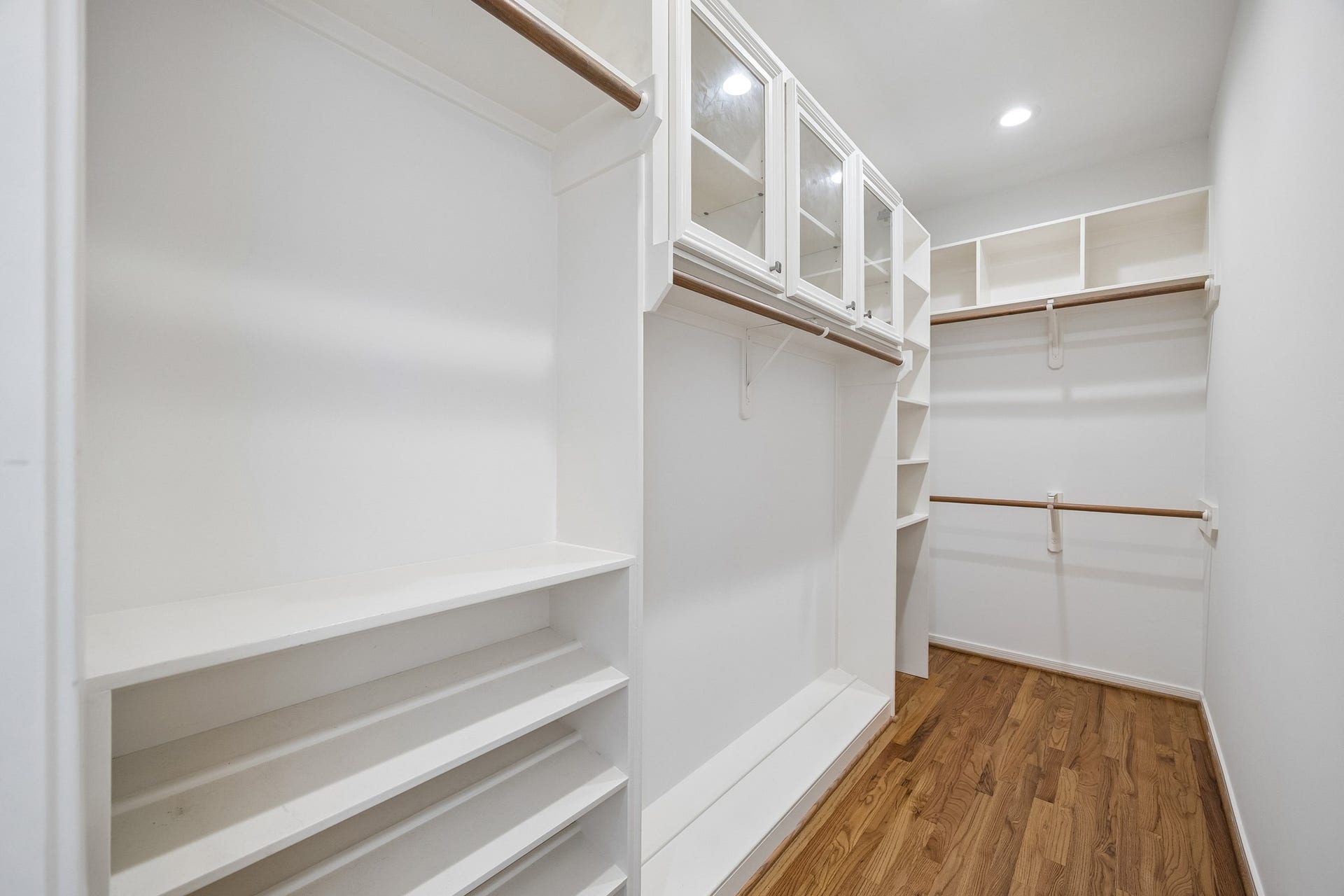 725 E 13th 1/2 Street, Houston, TX 77008