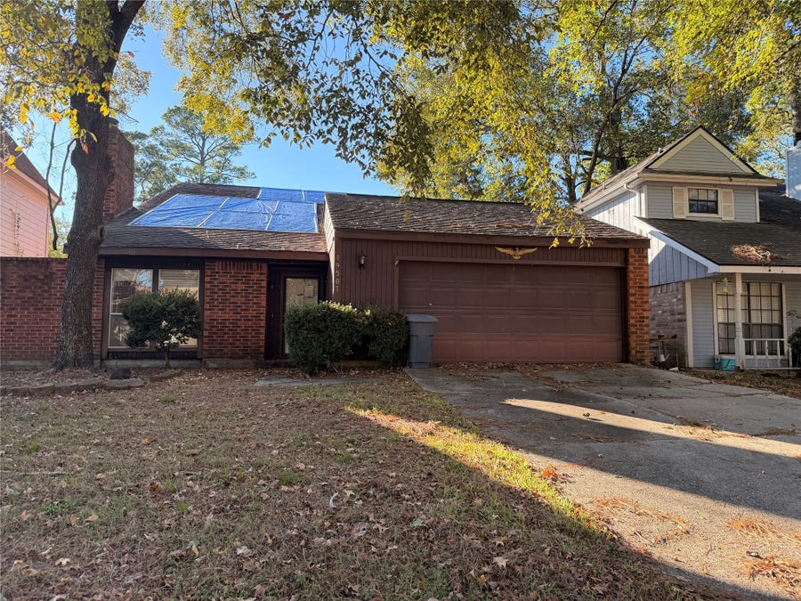 Property photo for 19507 Autumn Creek Lane, Humble, TX