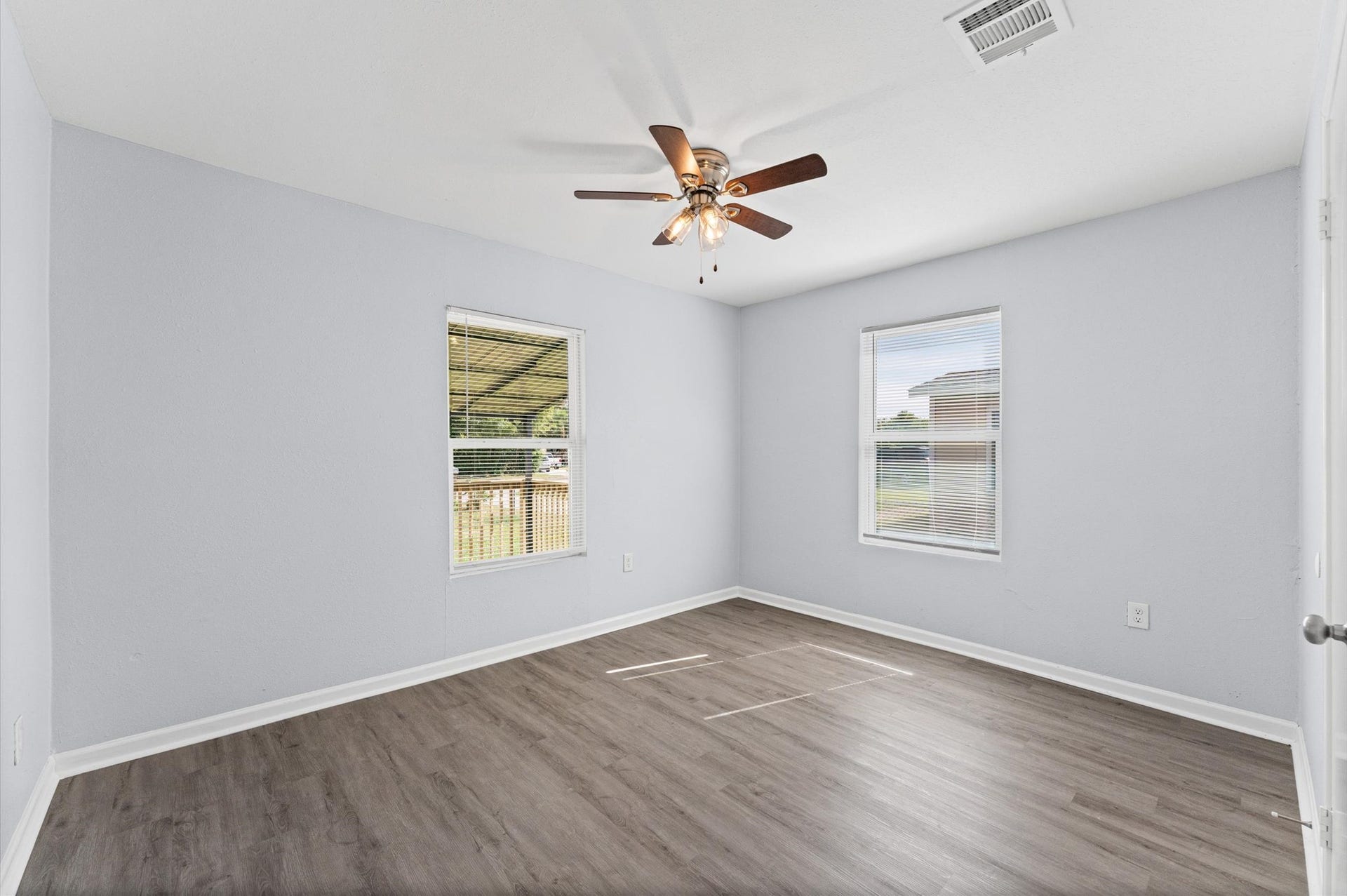 509 17th Avenue N, Texas City, TX 77590 509 17th Avenue N, Texas City, TX 77590