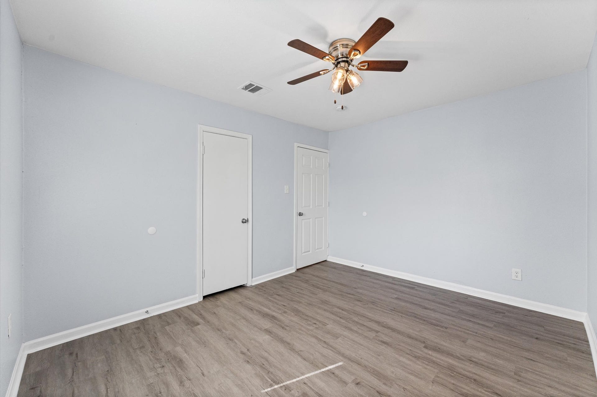 509 17th Avenue N, Texas City, TX 77590 509 17th Avenue N, Texas City, TX 77590