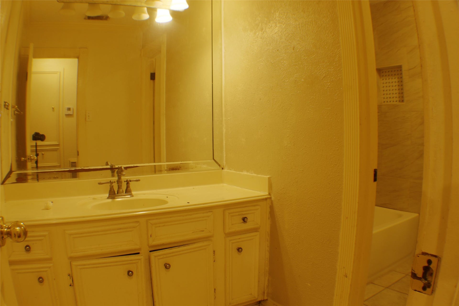 1846 Westwood Drive, Stafford, TX 77477