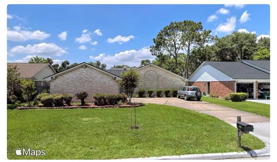 Property photo for 1846 Westwood Drive, Stafford, TX