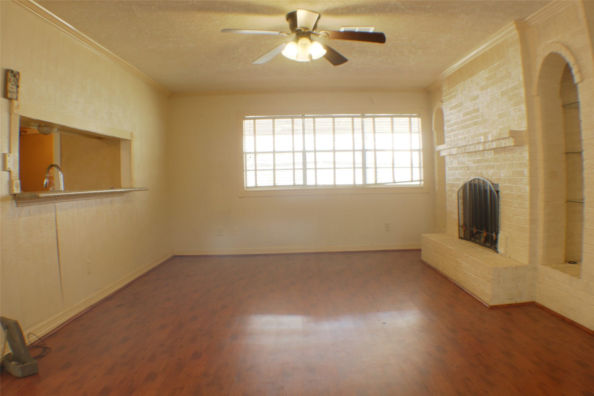 1846 Westwood Drive, Stafford, TX 77477