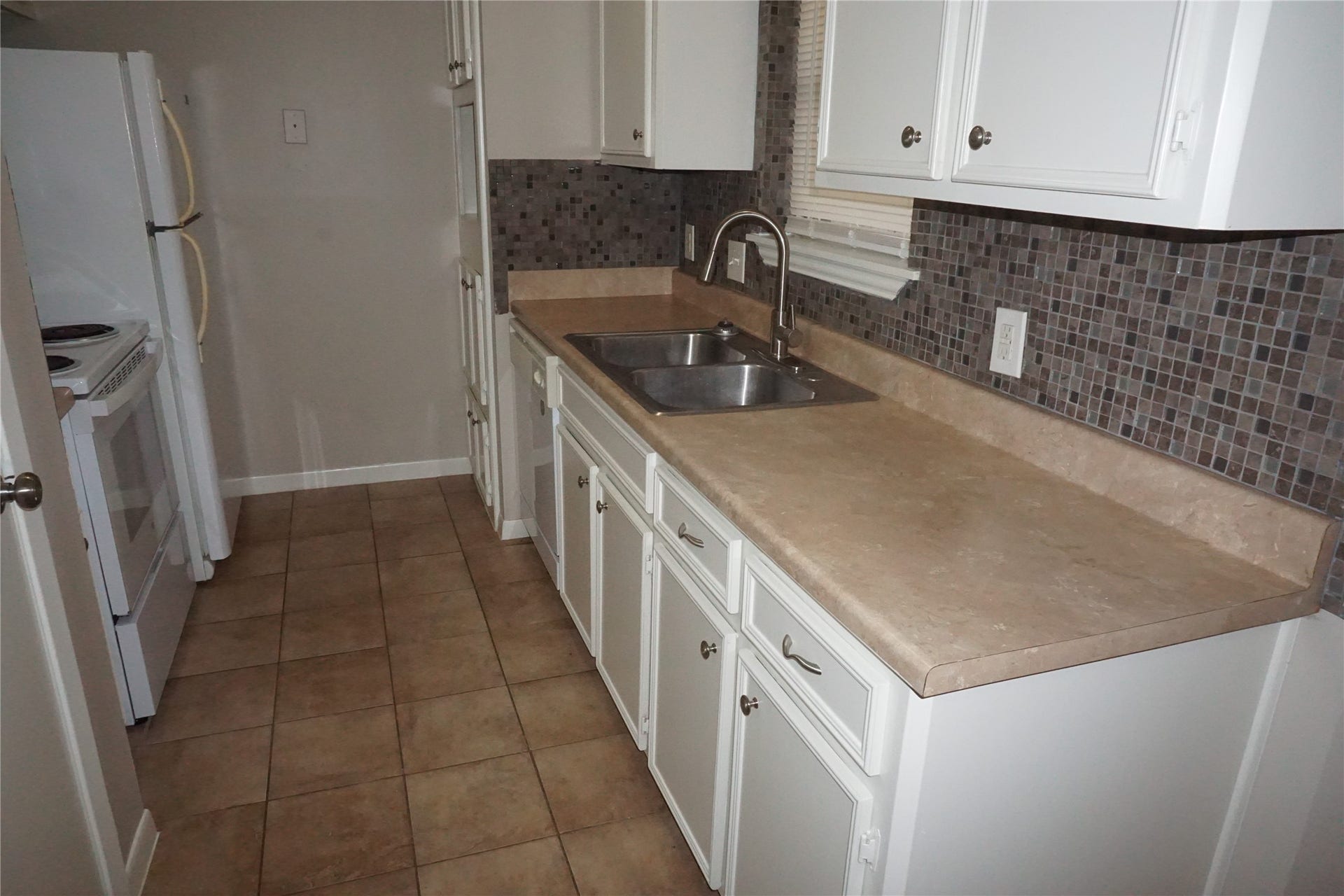 5022 Fox Hollow Boulevard, Spring, TX 77389 5022 Fox Hollow Boulevard, Spring, TX 77389