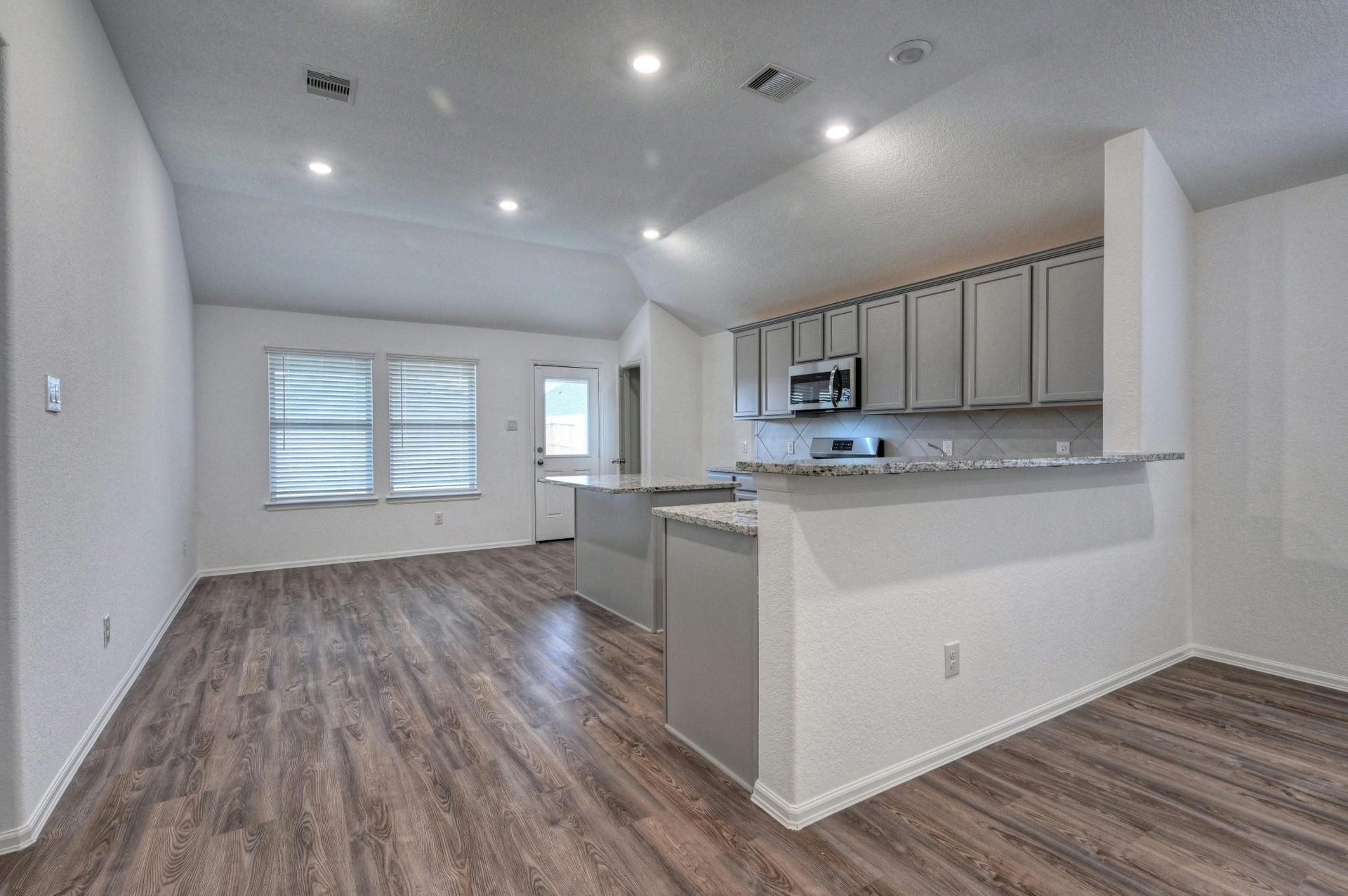 14202 Padova Creek Court, Fresno, TX 77583
