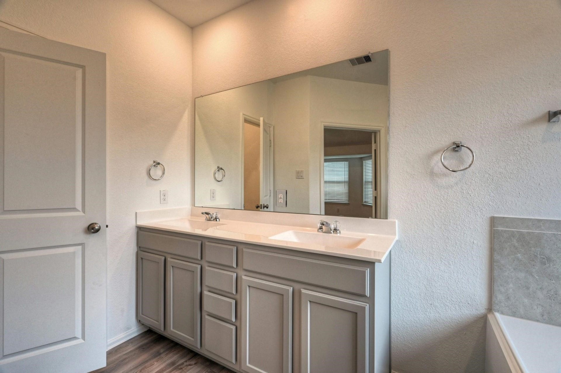 14202 Padova Creek Court, Fresno, TX 77583