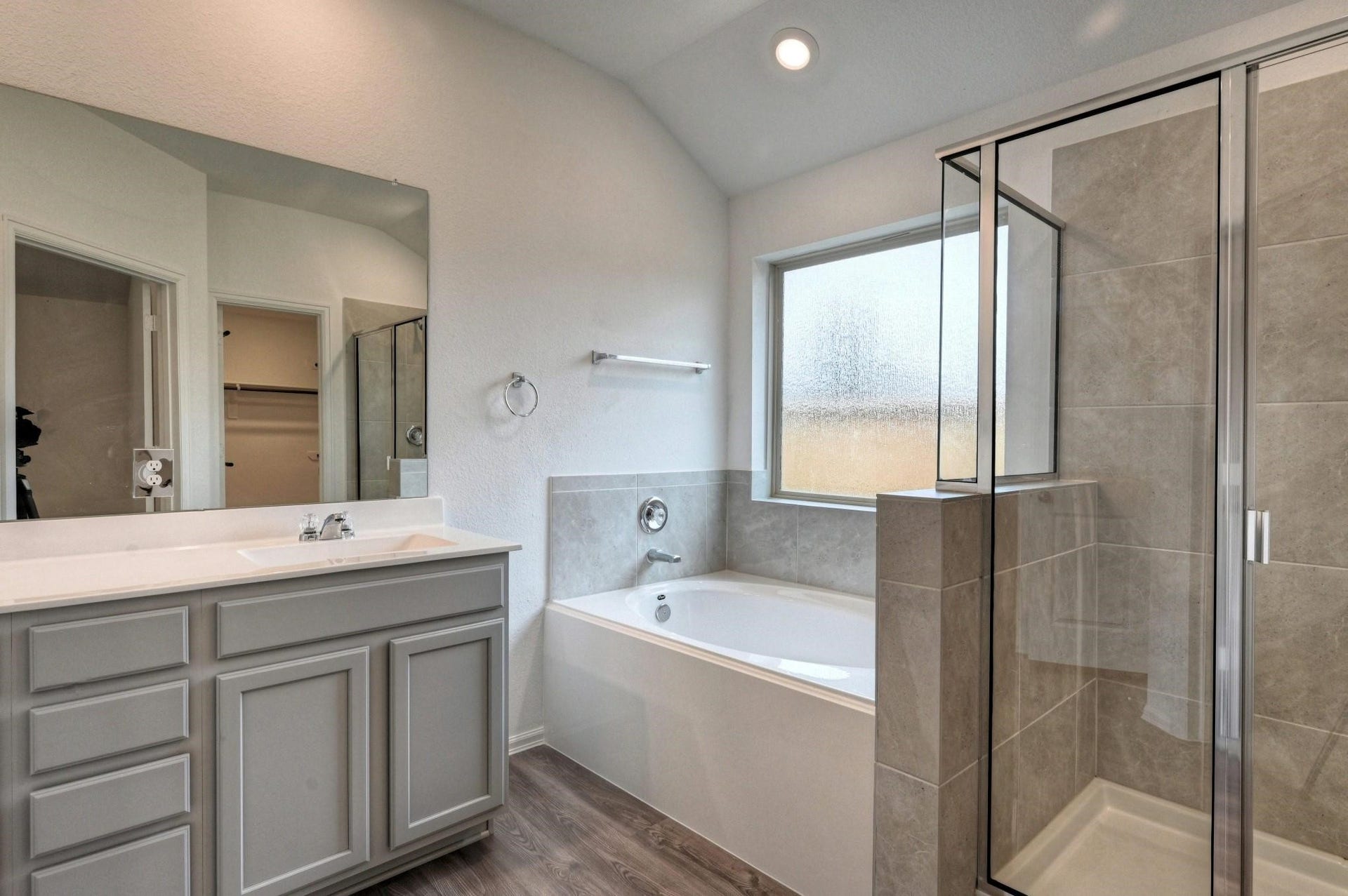 14202 Padova Creek Court, Fresno, TX 77583
