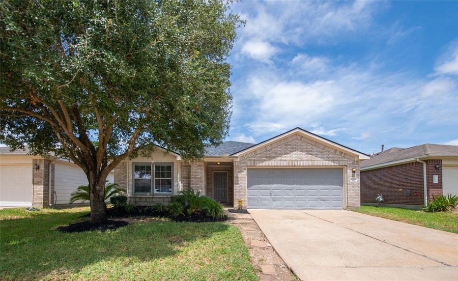 Property photo for 21526 Gannet Peak Way, Katy, TX