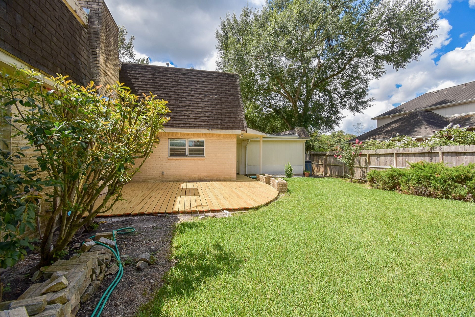 426 Longview Drive, Sugar Land, TX 77478 426 Longview Drive, Sugar Land, TX 77478