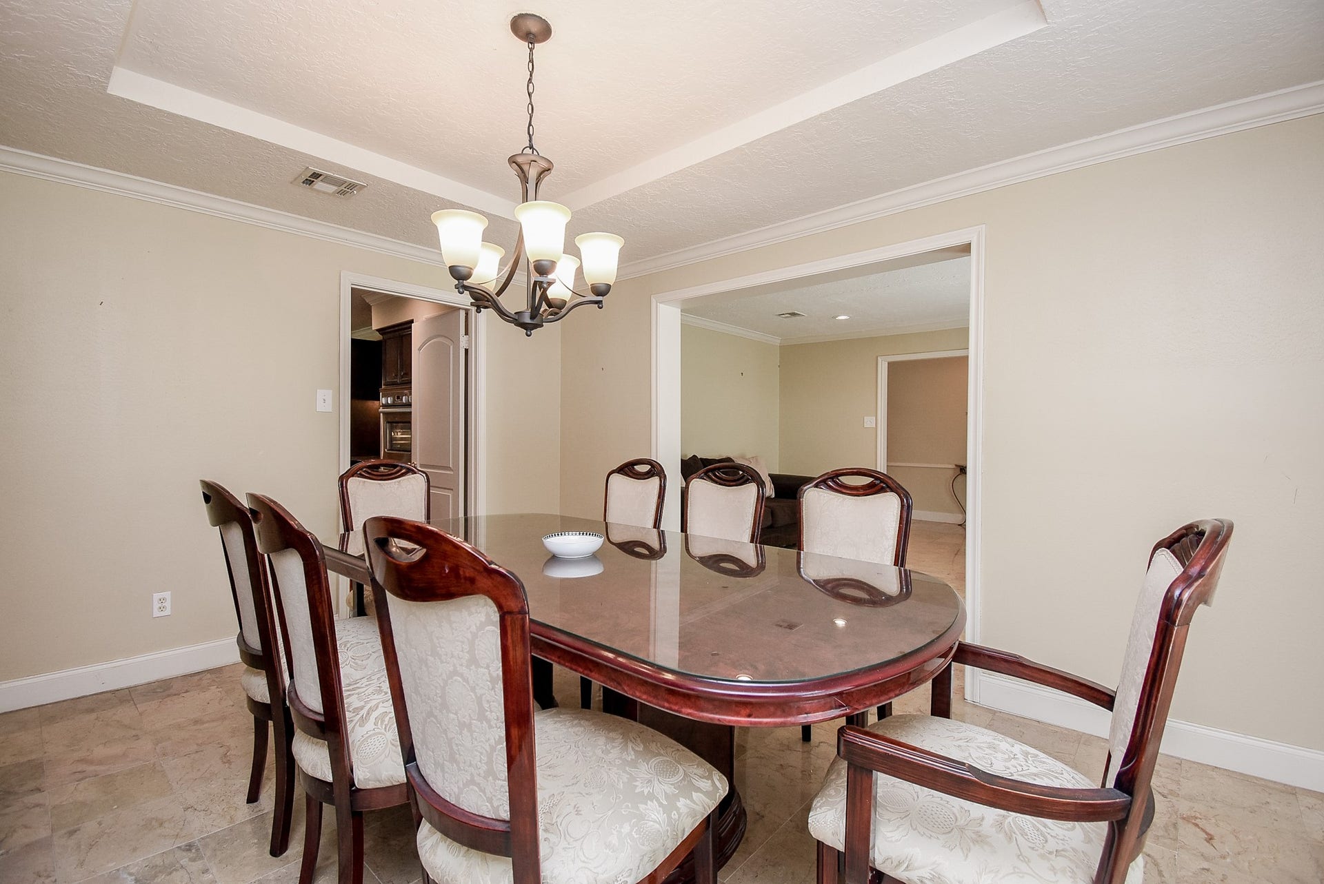426 Longview Drive, Sugar Land, TX 77478 426 Longview Drive, Sugar Land, TX 77478