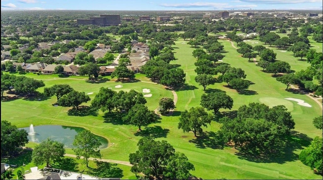 426 Longview Drive, Sugar Land, TX 77478 426 Longview Drive, Sugar Land, TX 77478