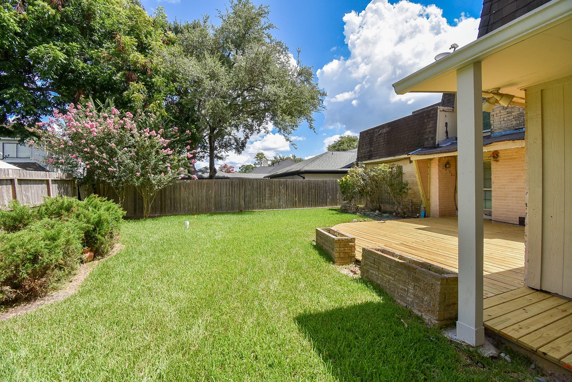 426 Longview Drive, Sugar Land, TX 77478 426 Longview Drive, Sugar Land, TX 77478