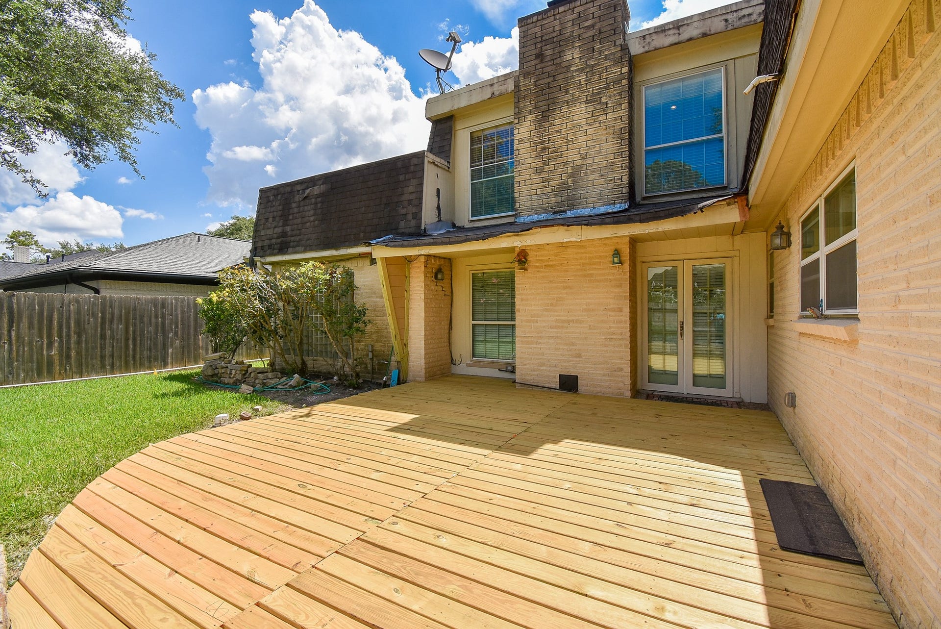 426 Longview Drive, Sugar Land, TX 77478 426 Longview Drive, Sugar Land, TX 77478