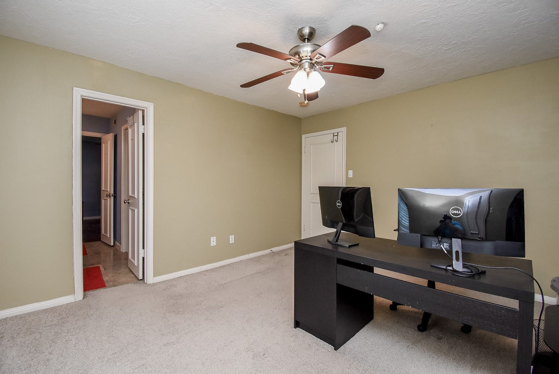 426 Longview Drive, Sugar Land, TX 77478 426 Longview Drive, Sugar Land, TX 77478