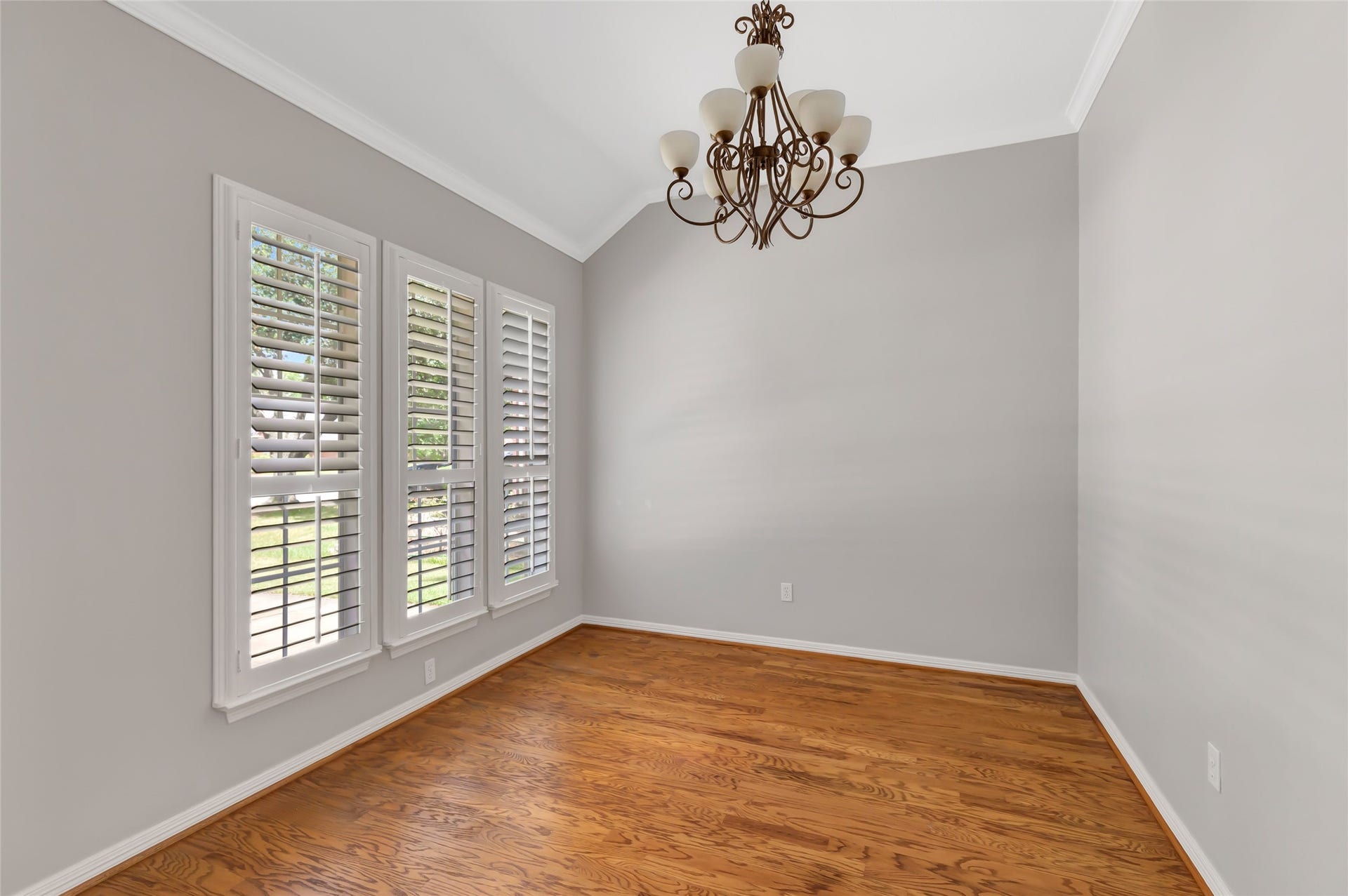19723 Water Point Trail, Humble, TX 77346 Formal