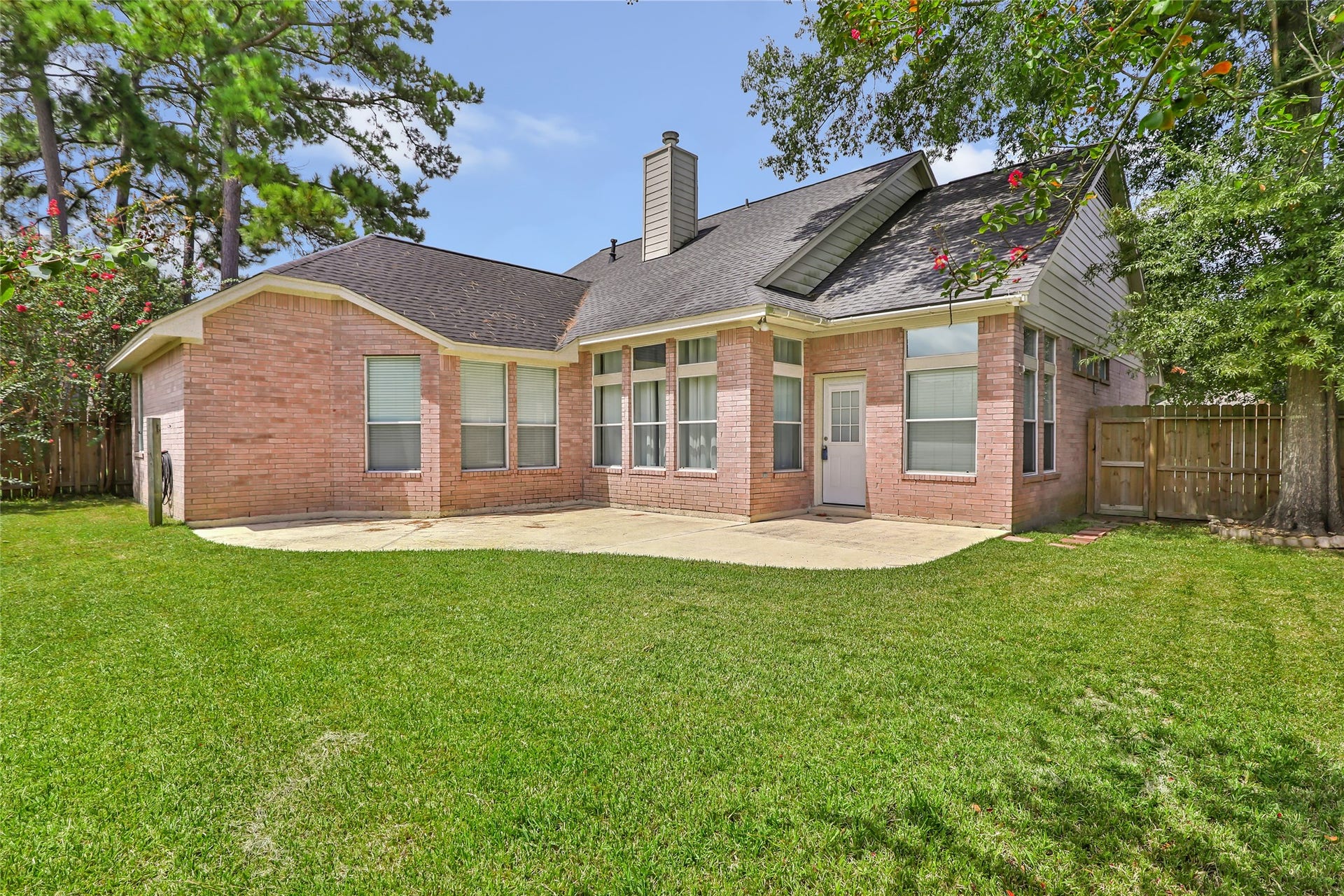 19723 Water Point Trail, Humble, TX 77346 Back yard
