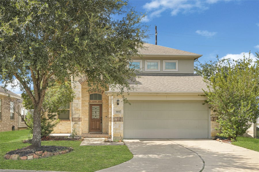 Property photo for 6102 Nicholas Ln, Richmond, TX