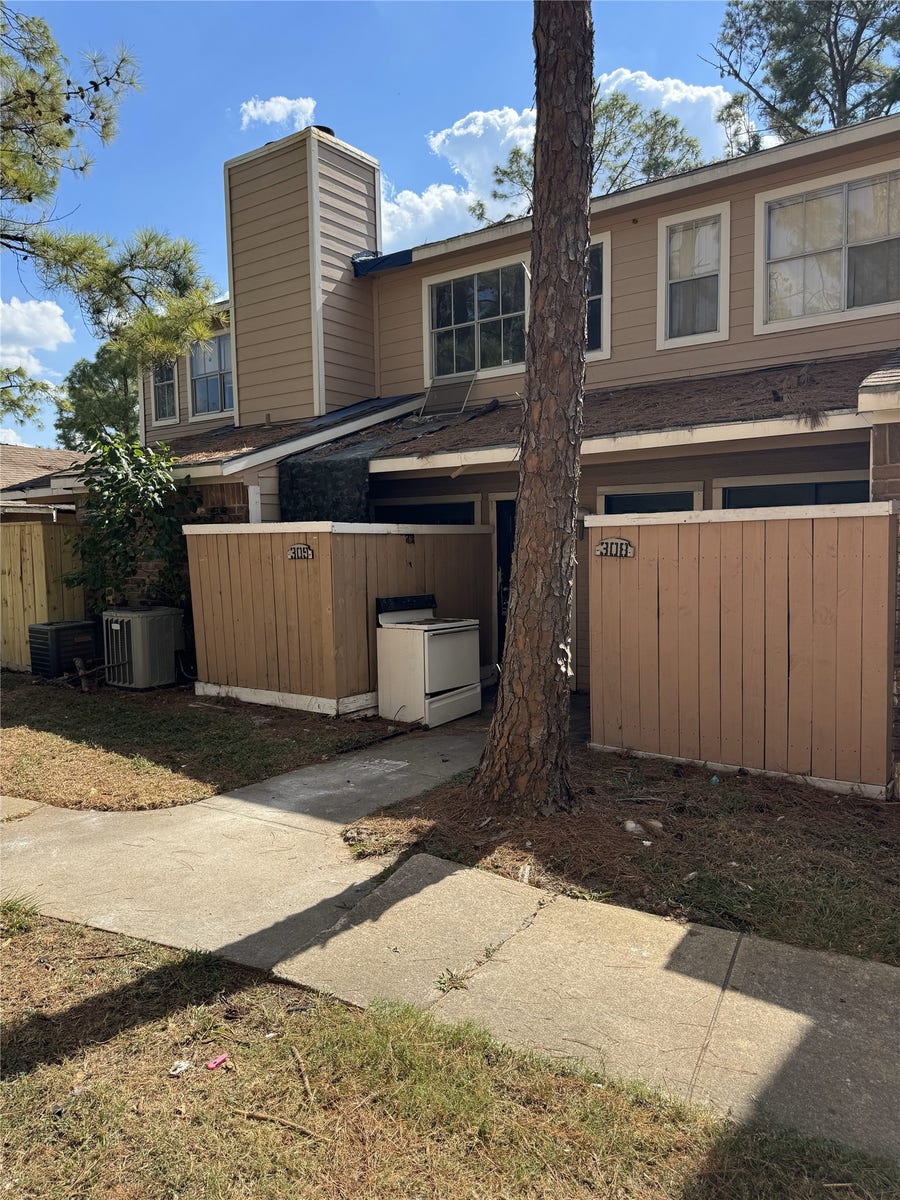 Property photo for 7402 Alabonson Road, #309, Houston, TX