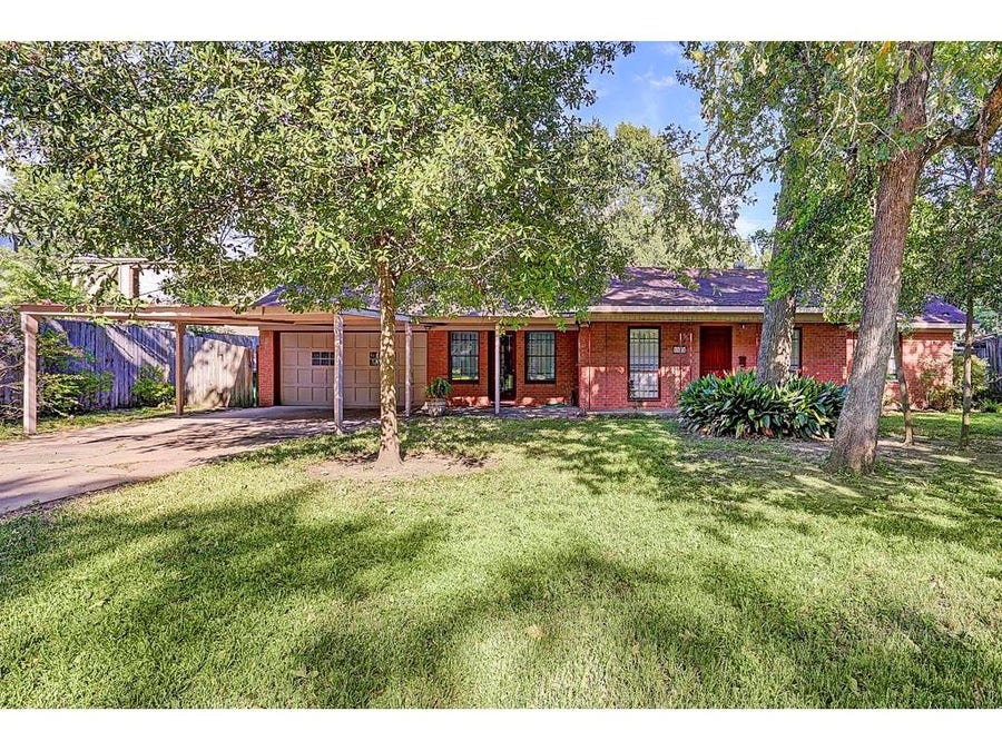 Property photo for 1522 Johanna Drive, Houston, TX
