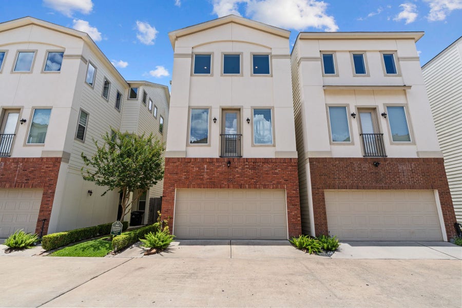 Property photo for 1207 Cedarpost Tree Springs Place, Houston, TX