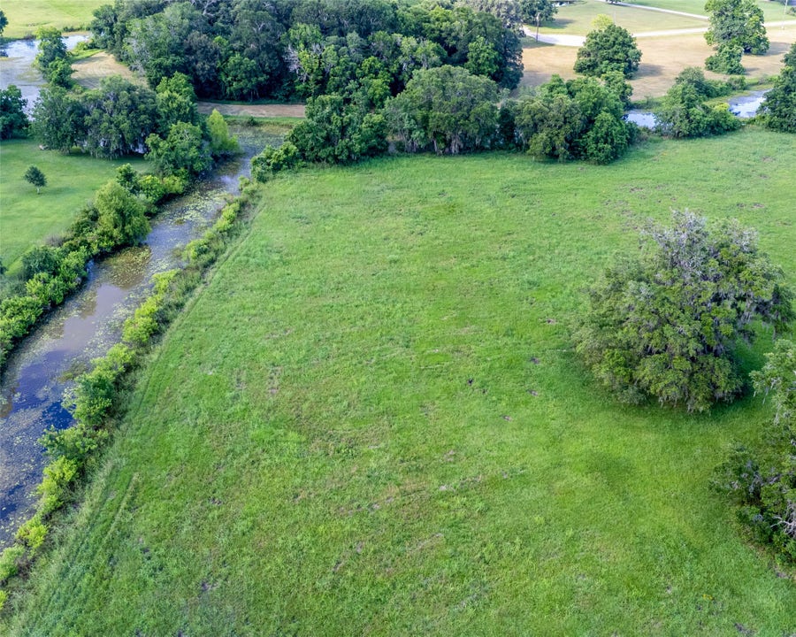 Property photo for 543 Pony Trail, Angleton, TX