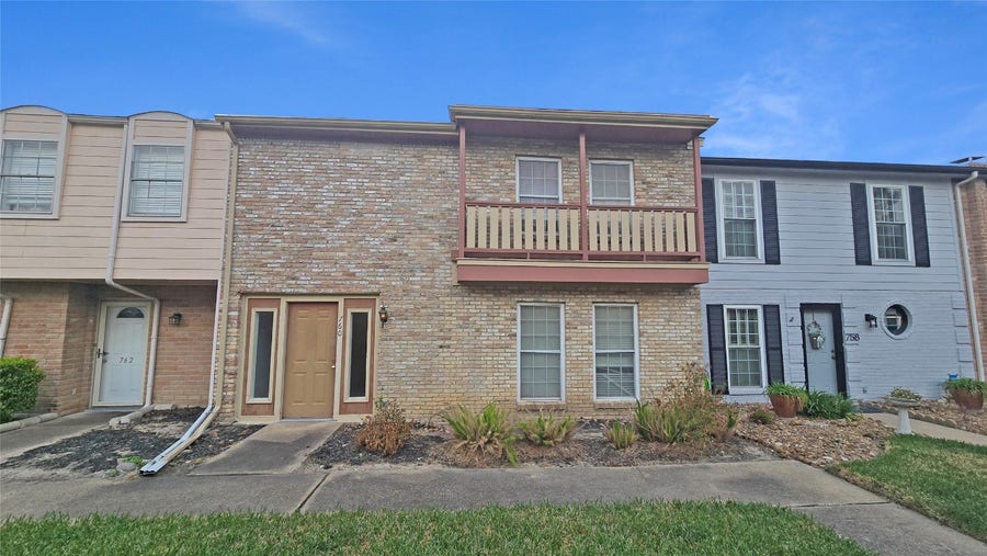 Property photo for 760 Thicket Lane, #760, Houston, TX